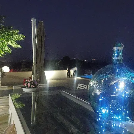 Casa Del Olivo Lucio En Alomartes